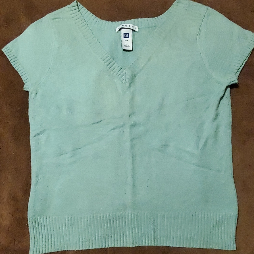 Women's V-neck Sweater